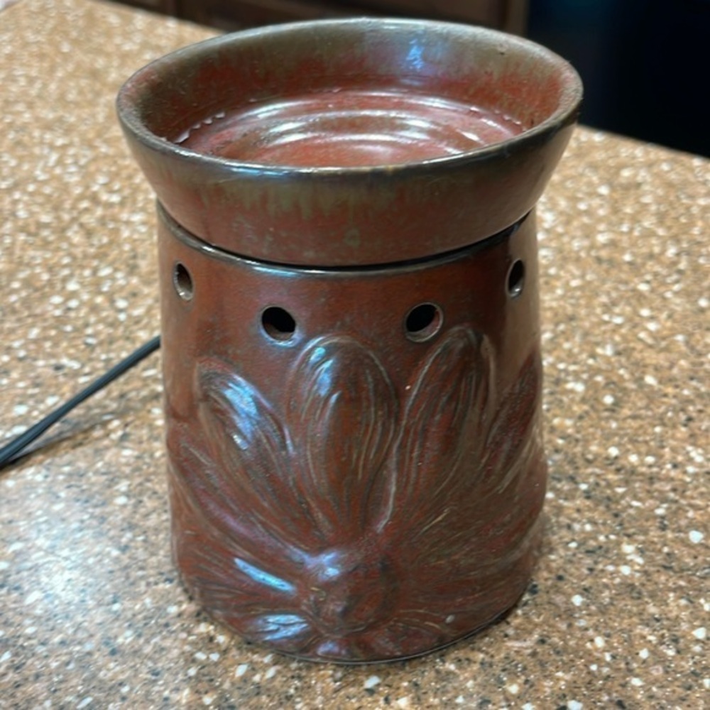 Scentsy boho wax warmer